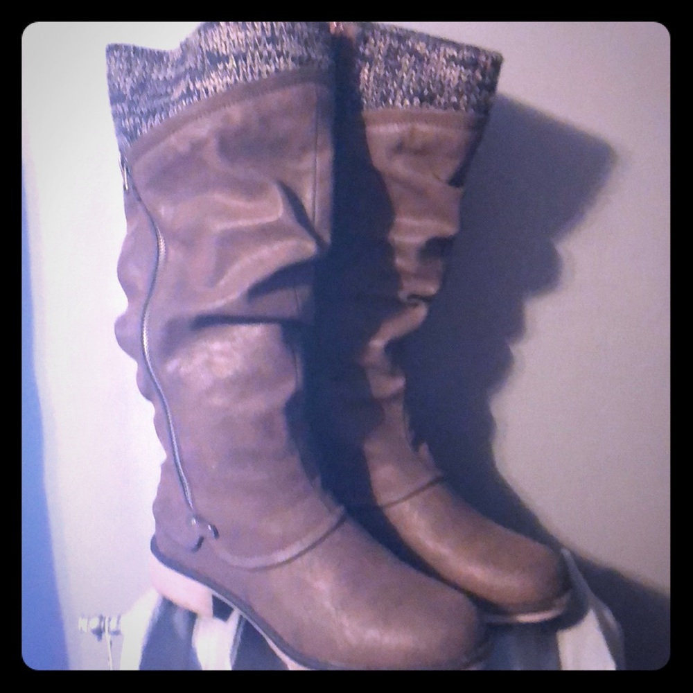 Mukluk boots. Brand new. Never worn. NWOT